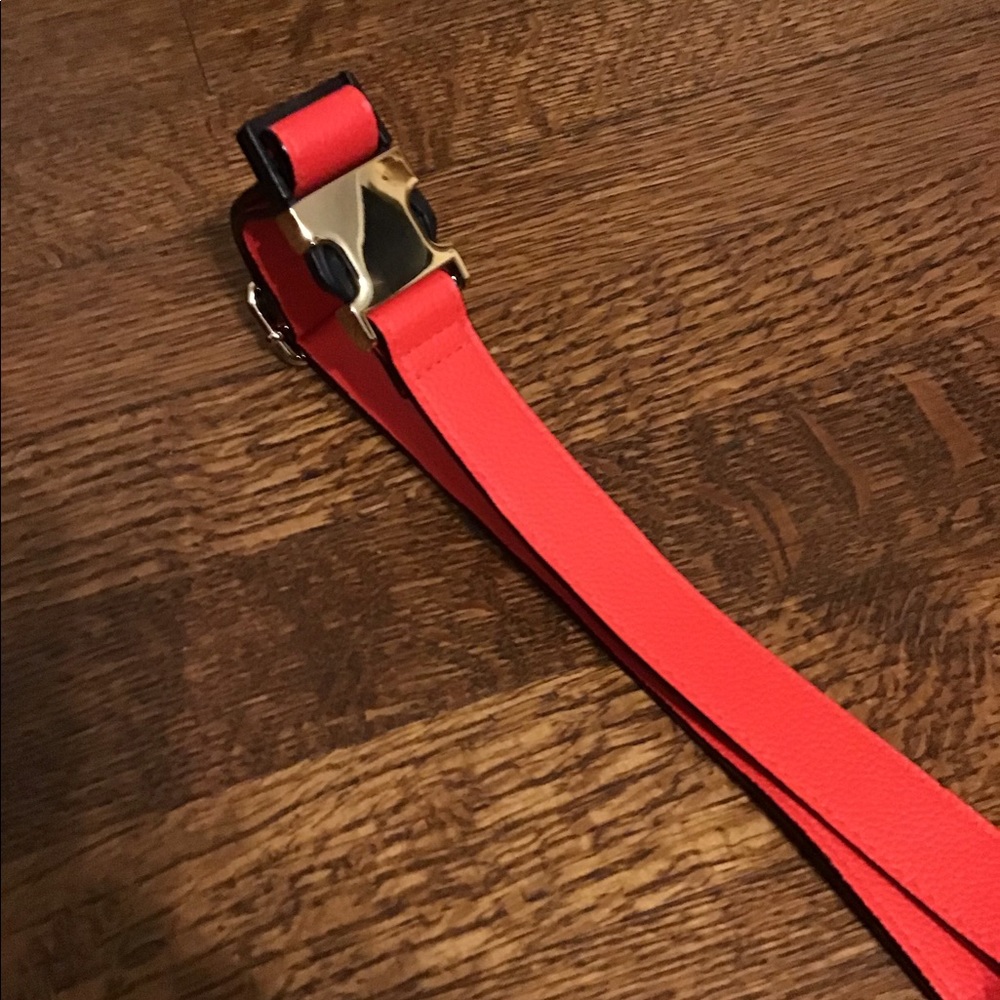 Victoria's Secret adjustable Waist belt bag - Picture 6 of 8